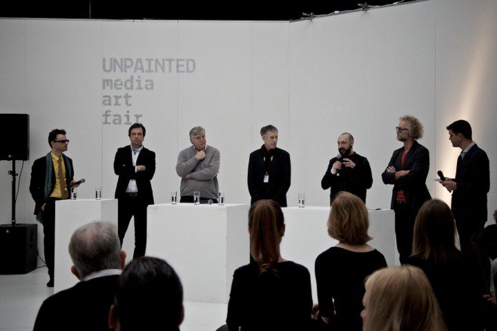Diskussionsrunde auf der UNPAINTED media art fair 2014 | Foto: ISARBLOG