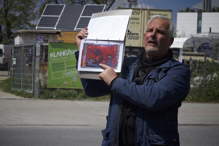 Streetart Safari mit Martin Arz vom Hirschkäferverlag / Foto: Monika Schreiner