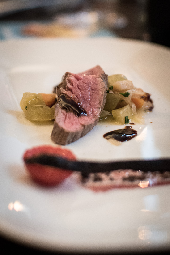 Flanksteak im Gesellschaftsraum München Ron Zacapa Menu für Taste of München - ISARBLOG