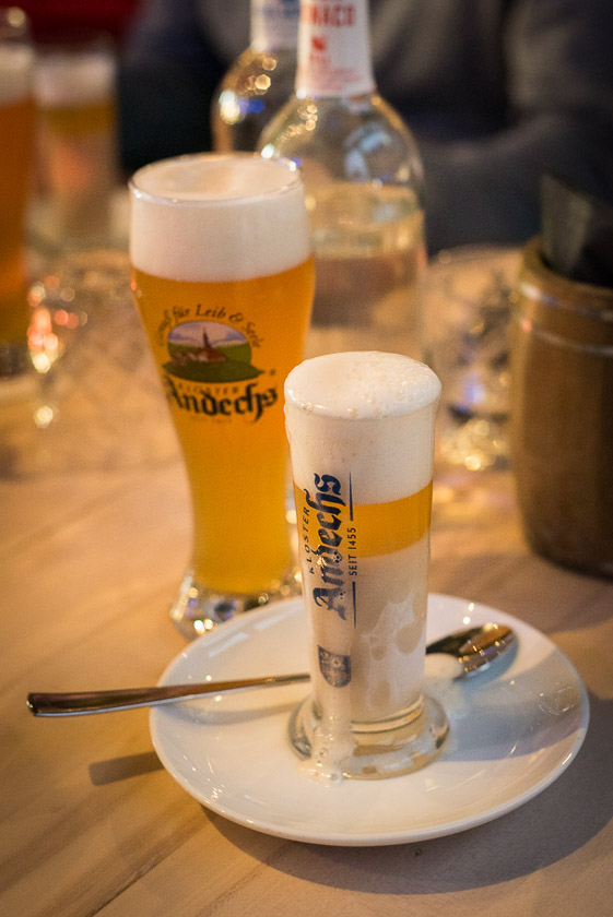 Bananensorbet und Andechser Weissbier
