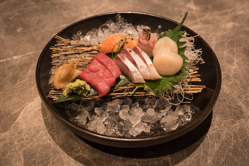 Sashimi im Anoki München Restaurant im Palais an der Oper